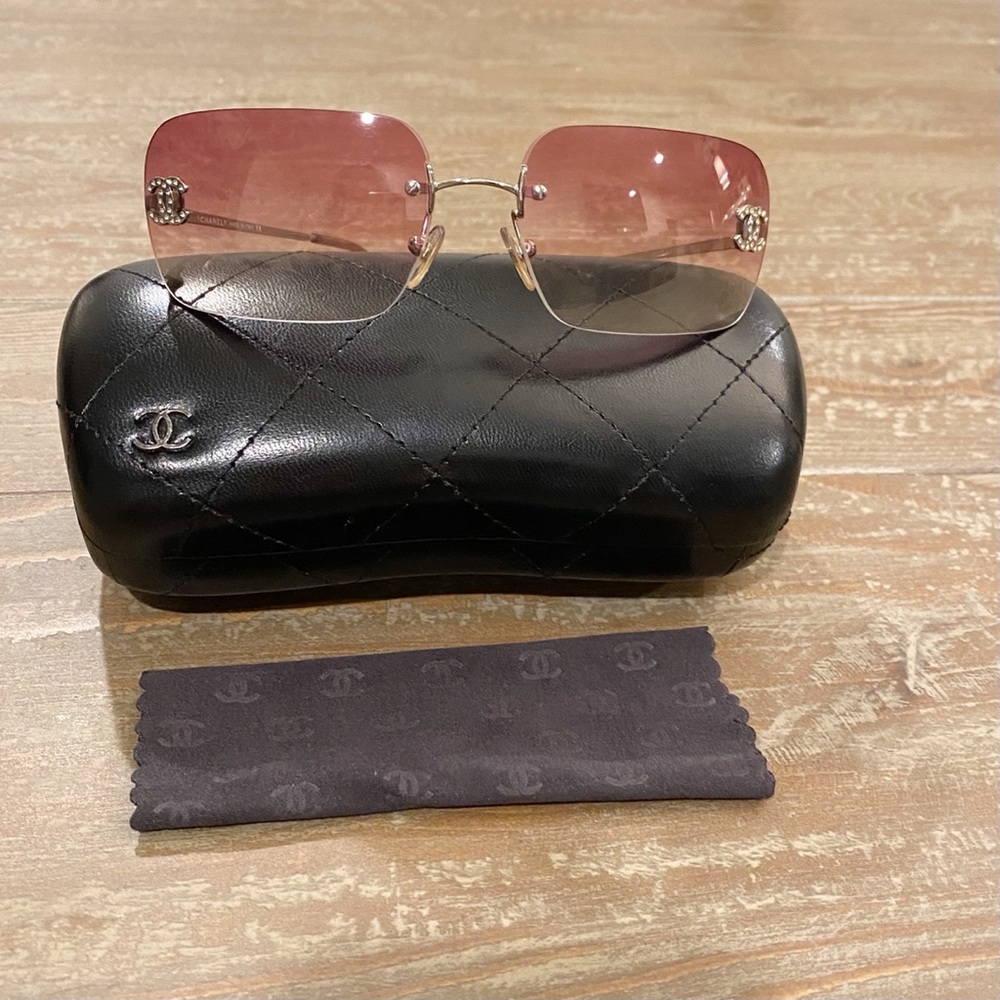 RARE CHANEL Rimless Sunglasses 4017 D Pink Purple Rhinestone Rate A- - Picture 14 of 16
